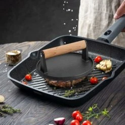 Presse à Hamburger En Fonte Avec Poignée En Bois, Presse à Steak En Fonte Robuste, Presse à Viande Antiadhésive Pour Burgers, Galettes, Barbecue, Pour Gril Plat, Plaque En Fonte Ou Poêle -Petit Électroménager 100571265 4