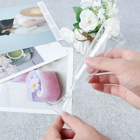 48 Pcs Jeu De Verres à Champagne, Flûtes à Vin En Plastique, Réutilisables Et Incassables, Gobelets Empilables, Parfaits Pour Les Fêtes, Mariages Et Anniversaires - 150ml 5 48 Pcs Jeu De Verres à Champagne, Flûtes à Vin En Plastique, Réutilisables Et Incassables, Gobelets Empilables, Parfaits Pour Les Fêtes, Mariages Et Anniversaires - 150ml – Image 3